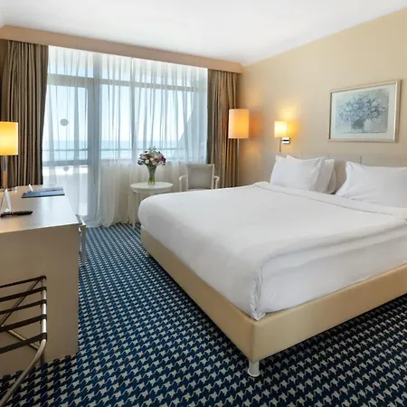 Zeynep Complex 5*