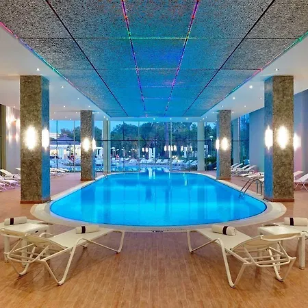 Zeynep Complex Belek