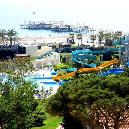 Курортный комплекс Zeynep 5*